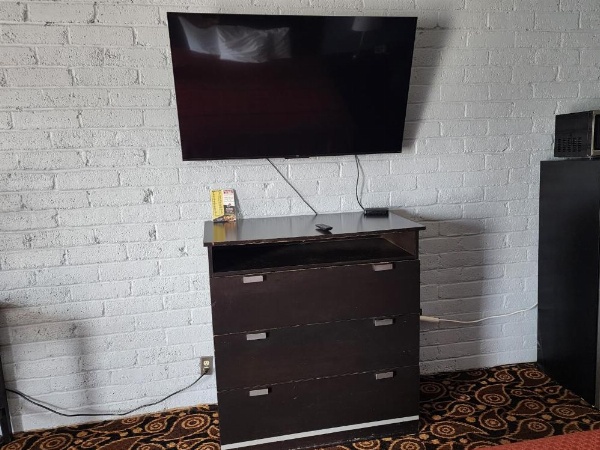 Carthage Inn image 11