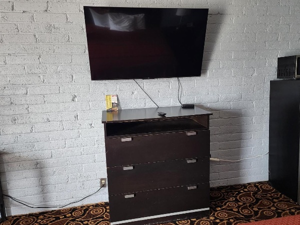 Carthage Inn image 4