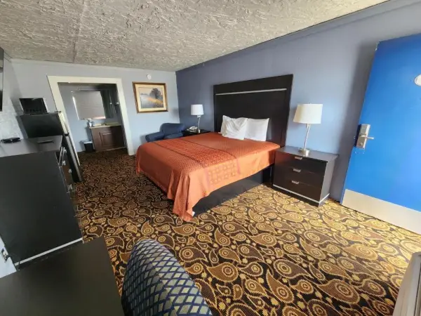 Carthage Inn 5